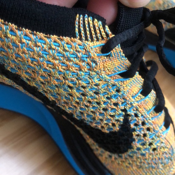 Nike Flyknit Racer! Like New! - Picture 7 of 8
